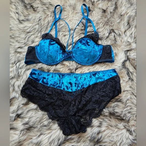 Oh La La Cherie Teal & black velvet bra and panty set - Picture 1 of 6